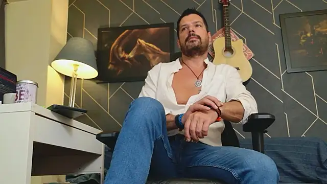 ChrisKox online show from September 10, 6:41 pm