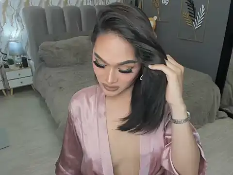 LegendaryNicole online show from September 29, 8:24 pm