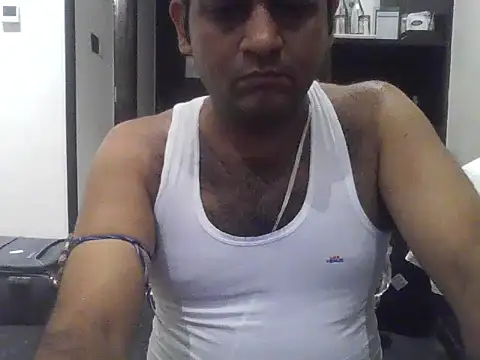 rarindam17 online show from February 25, 1:26 am