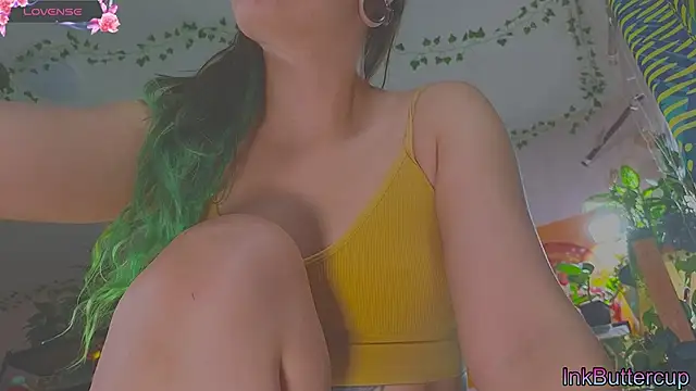 Dead Butterfly online show from September 28, 3:45 am