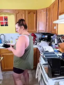 onlyhotbbw75 online show from March 19, 4:00 pm