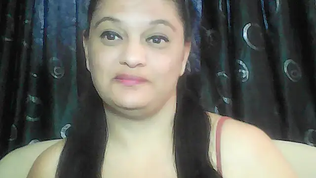 Snapshot of sweetnessangel chatting on August 9, 8:08 am sweetnessangel online show from August 9, 8:08 am