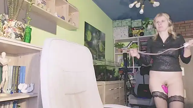 karmija online show from January 25, 9:46 pm