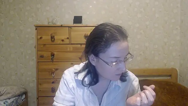 Snapshot of Smart_Rose chatting on February 2, 10:28 pm Smart Rose online show from February 2, 10:28 pm