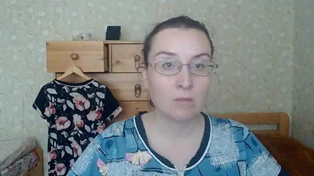 Smart Rose online show from November 1, 11:01 am