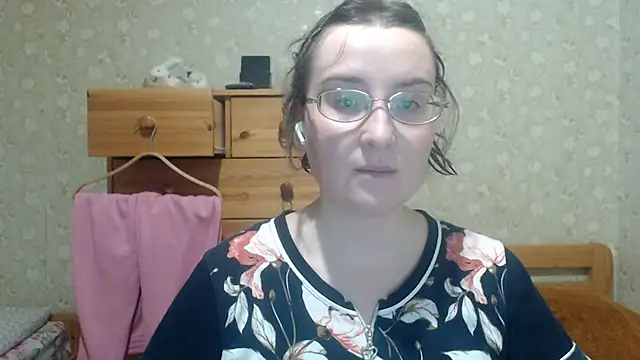 Smart Rose online show from March 13, 8:48 pm