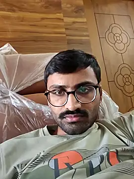 krishna8035 online show from January 16, 9:37 am