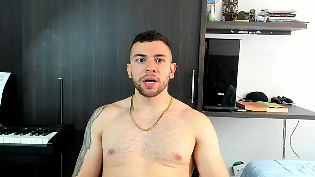 logan smith online show from February 4, 3:47 pm