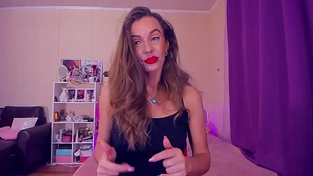 EmmaAbramson online show from March 18, 1:42 pm