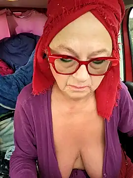 MucMilf59 online show from March 20, 7:47 am