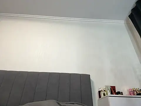 Blondeqlove online show from February 4, 6:38 pm