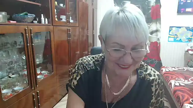 Snapshot of JenaCheim chatting on October 2, 7:10 pm JenaCheim online show from October 2, 7:10 pm
