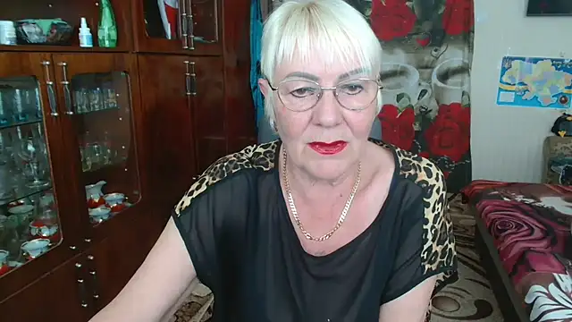 Snapshot of JenaCheim chatting on May 7, 7:03 am JenaCheim online show from May 7, 7:03 am
