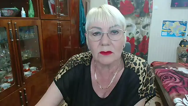 Snapshot of JenaCheim chatting on May 9, 6:07 am JenaCheim online show from May 9, 6:07 am