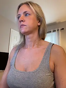 Kay Cakes online show from November 7, 7:58 pm