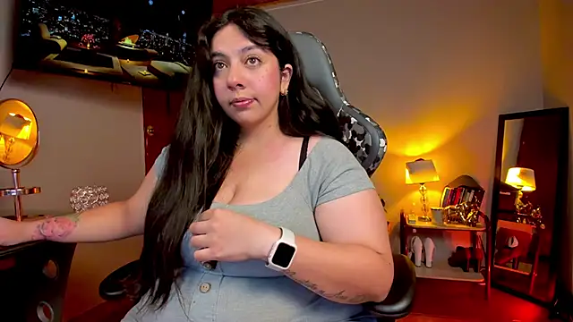 Snapshot of coraline_latin chatting on February 9, 11:46 pm coraline latin online show from February 9, 11:46 pm