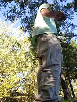 Snapshot of 415cali925 chatting on October 31, 7:04 pm 415cali925 online show from October 31, 7:04 pm