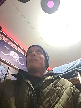 415cali925 online show from April 16, 9:10 am