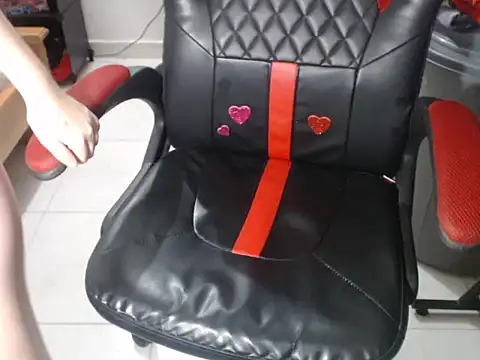 yelingyeon online show from March 6, 1:37 am