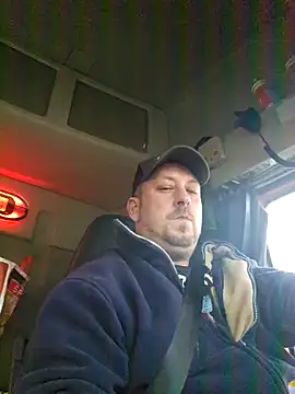 Snapshot of ktmtom247 chatting on December 9, 2:28 pm ktmtom247 online show from December 9, 2:28 pm