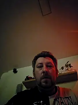 Snapshot of ktmtom247 chatting on January 17, 3:34 am ktmtom247 online show from January 17, 3:34 am