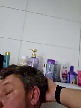 Snapshot of ktmtom247 chatting on January 26, 8:14 am ktmtom247 online show from January 26, 8:14 am