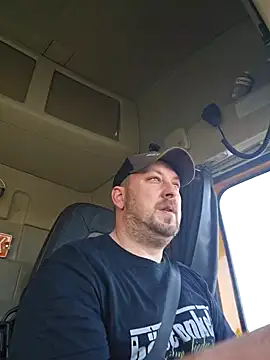 Snapshot of ktmtom247 chatting on February 20, 7:12 am ktmtom247 online show from February 20, 7:12 am