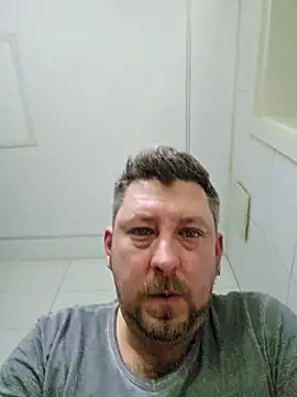 Snapshot of ktmtom247 chatting on February 27, 3:25 am ktmtom247 online show from February 27, 3:25 am