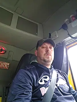 Snapshot of ktmtom247 chatting on February 28, 7:15 am ktmtom247 online show from February 28, 7:15 am