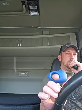 Snapshot of ktmtom247 chatting on March 4, 7:30 am ktmtom247 online show from March 4, 7:30 am