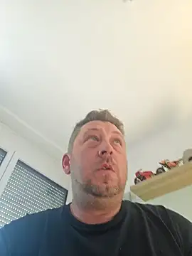 Snapshot of ktmtom247 chatting on September 11, 1:22 pm ktmtom247 online show from September 11, 1:22 pm