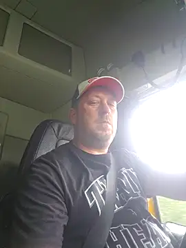 Snapshot of ktmtom247 chatting on September 30, 8:41 am ktmtom247 online show from September 30, 8:41 am