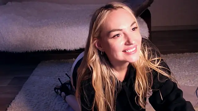 Snapshot of MaryFaith chatting on February 9, 8:11 am MaryFaith online show from February 9, 8:11 am