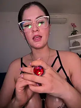 Carolina Novoa online show from February 2, 12:09 am