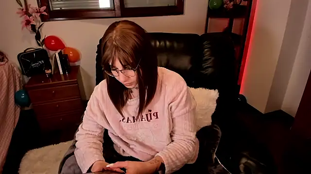 Fallengangel online show from February 23, 11:57 pm