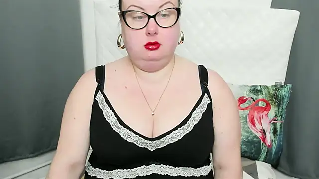 dirtyBonnie online show from February 20, 5:55 am