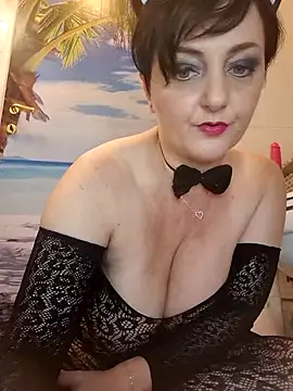 lucillabollente online show from September 20, 5:08 am