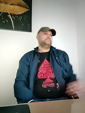 Snapshot of nadir_sinz chatting on February 27, 4:56 am nadir sinz online show from February 27, 4:56 am