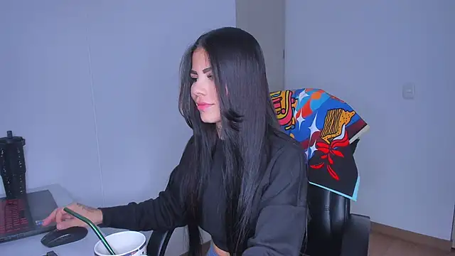 Lisegg  online show from February 14, 10:45 am