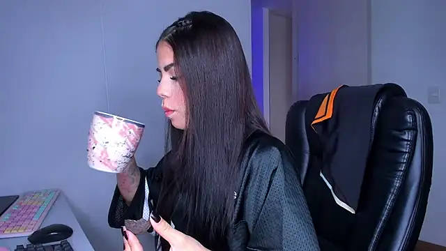 Lisegg  online show from April 16, 1:45 pm