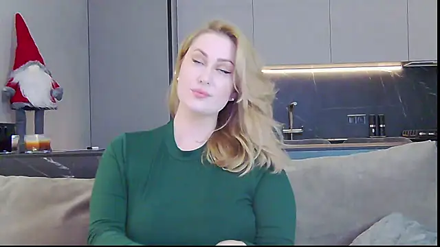 Sinful Eyes online show from December 28, 1:38 pm