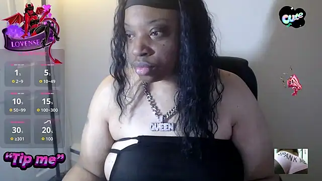 Snapshot of Sexymona1218 chatting on February 20, 1:44 pm Sexymona1218 online show from February 20, 1:44 pm