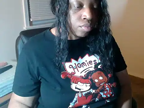 Snapshot of Sexymona1218 chatting on February 23, 6:22 am Sexymona1218 online show from February 23, 6:22 am