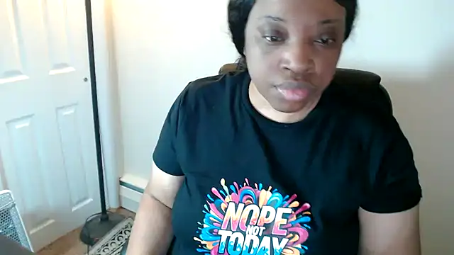 Snapshot of Sexymona1218 chatting on March 4, 11:16 am Sexymona1218 online show from March 4, 11:16 am