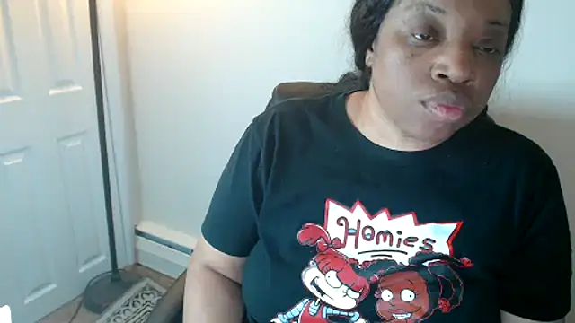 Snapshot of Sexymona1218 chatting on March 8, 2:04 am Sexymona1218 online show from March 8, 2:04 am