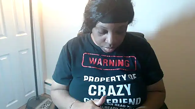 Snapshot of Sexymona1218 chatting on March 10, 10:42 am Sexymona1218 online show from March 10, 10:42 am