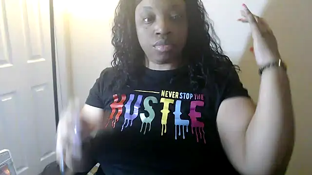 Snapshot of Sexymona1218 chatting on March 13, 10:11 am Sexymona1218 online show from March 13, 10:11 am