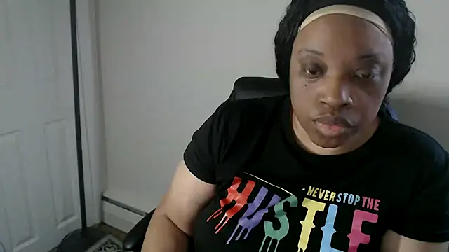 Snapshot of Sexymona1218 chatting on March 13, 10:16 pm Sexymona1218 online show from March 13, 10:16 pm