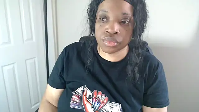 Snapshot of Sexymona1218 chatting on March 20, 6:35 pm Sexymona1218 online show from March 20, 6:35 pm