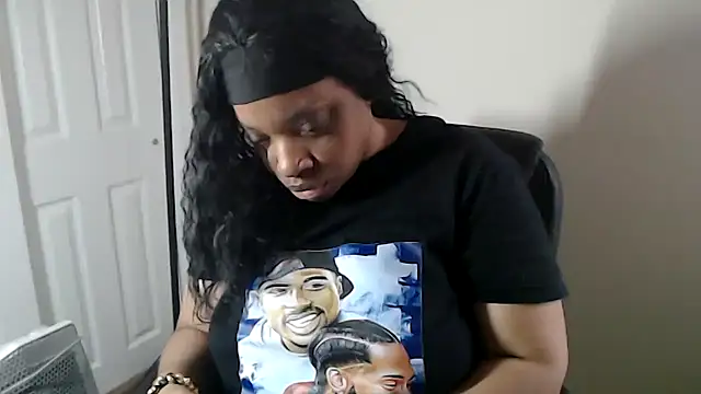 Snapshot of Sexymona1218 chatting on March 21, 8:45 pm Sexymona1218 online show from March 21, 8:45 pm